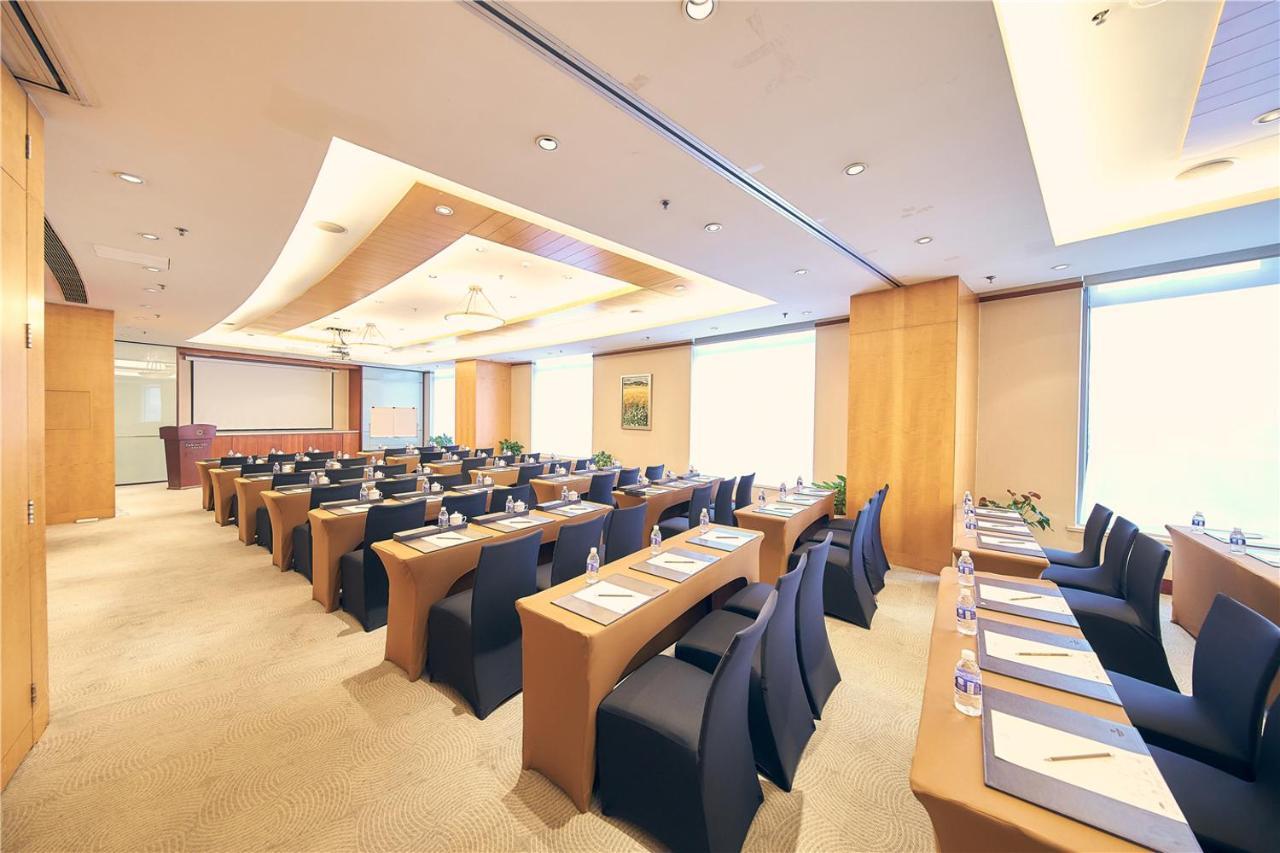 Parkview 4* Shanghai